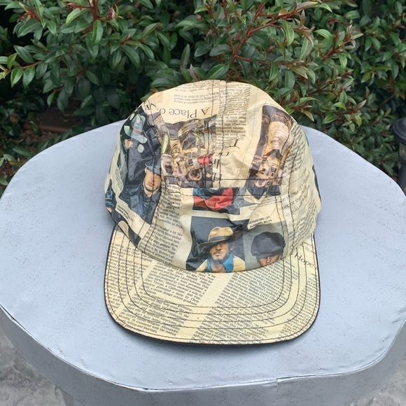 The News Los Angeles Newspaper Snap Back Cap - Picture 1 of 5